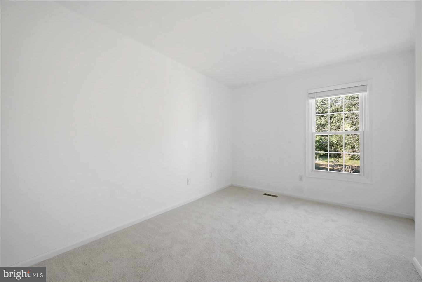12160 Hidden Brook Ter Property Photo 23