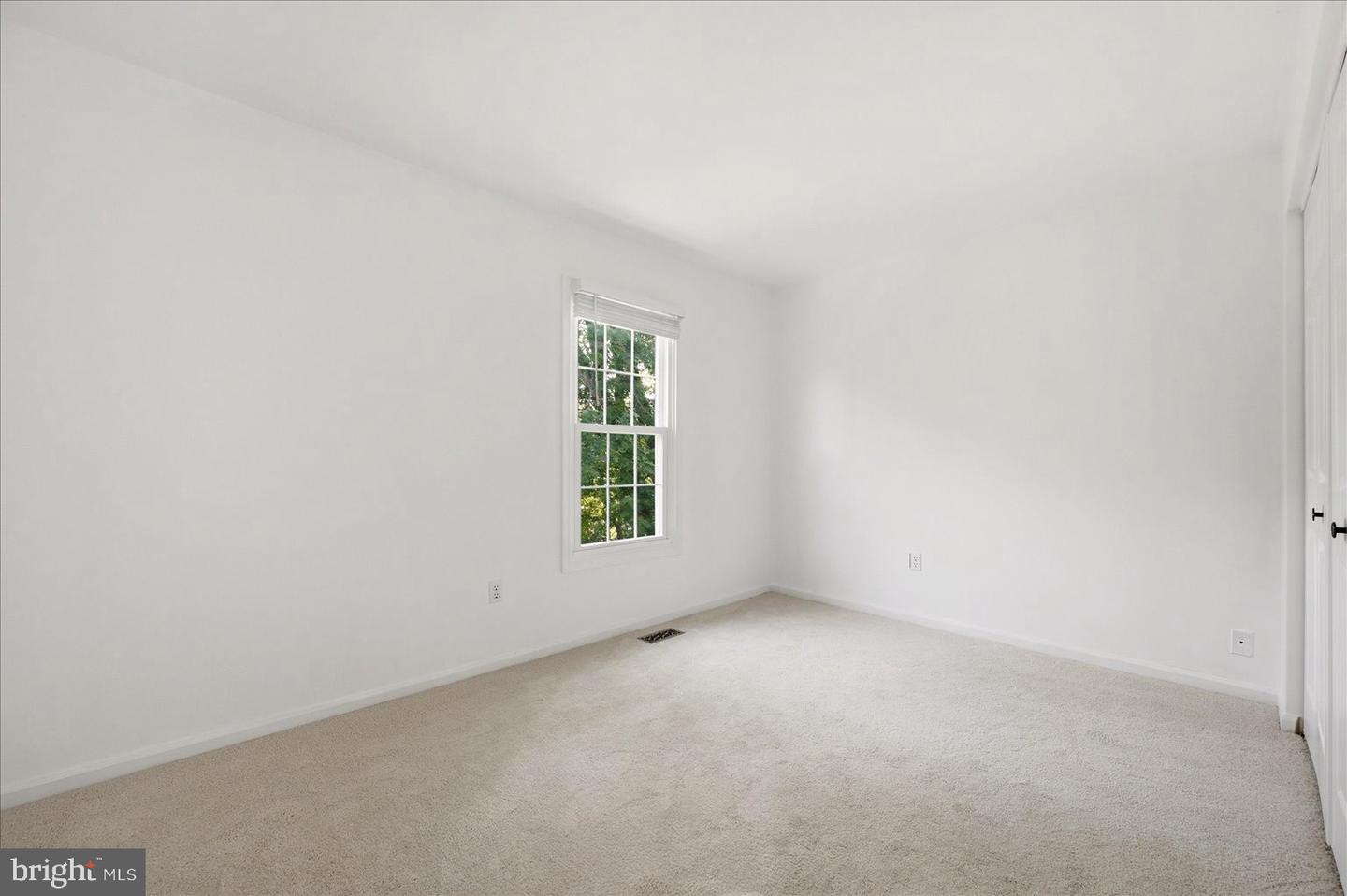 12160 Hidden Brook Ter Property Photo 25