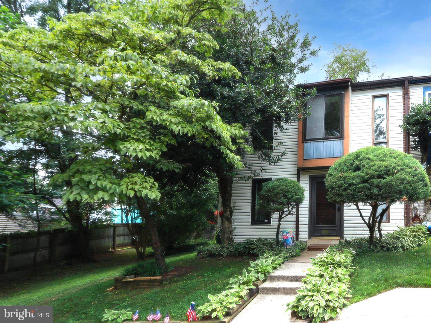 10704 Lester St Property Photo 1