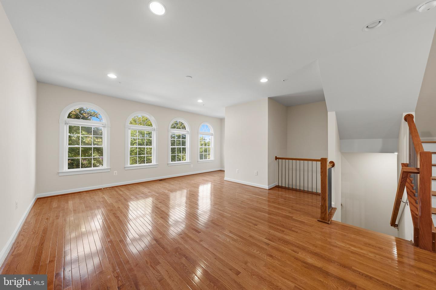 10123 Wootton Crest Way Property Photo 4