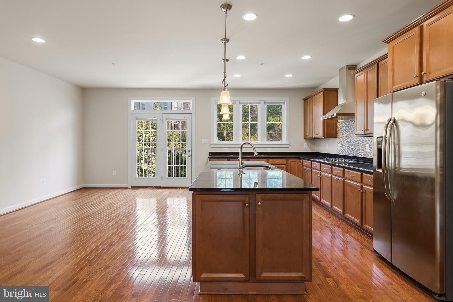 10123 Wootton Crest Way Property Photo 6
