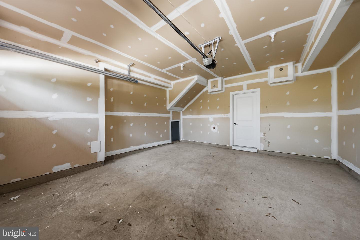 10123 Wootton Crest Way Property Photo 31