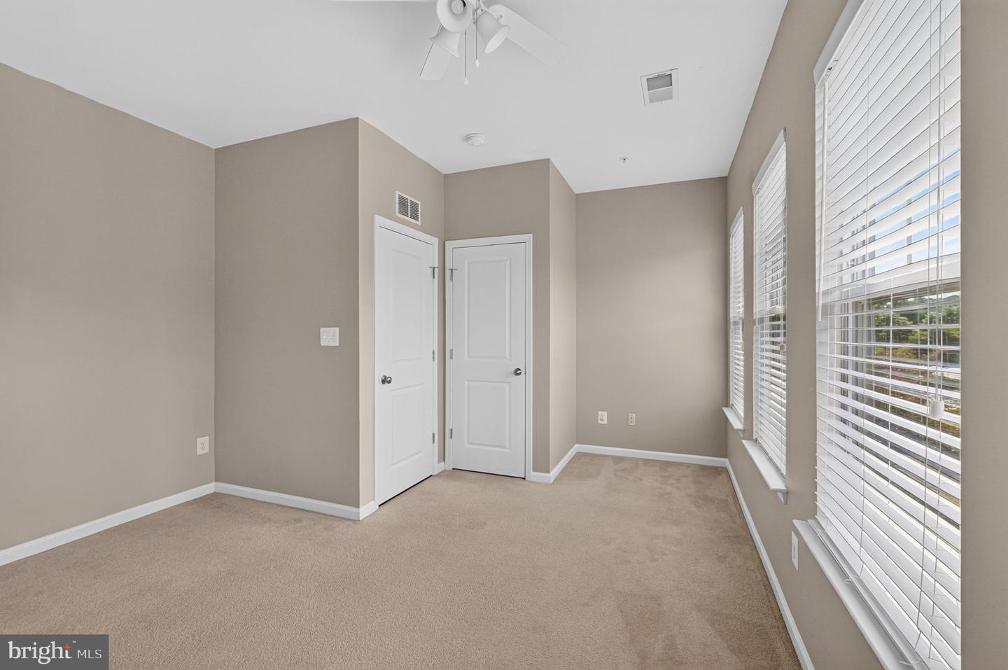 13230 Shawnee Ln #102 Property Photo 23