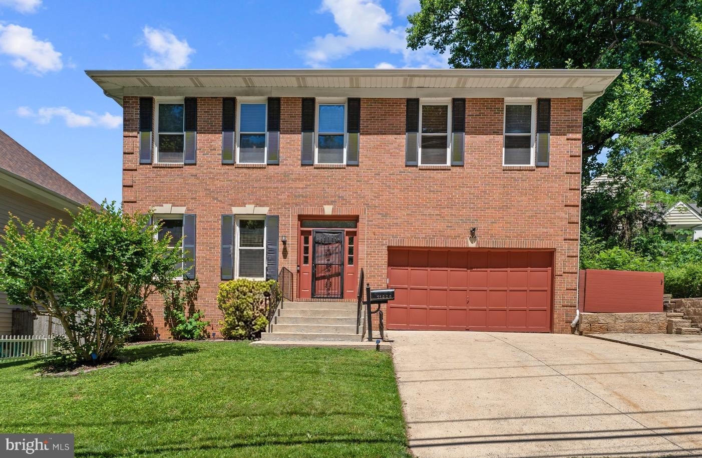 11906 Claridge Rd Property Photo 1