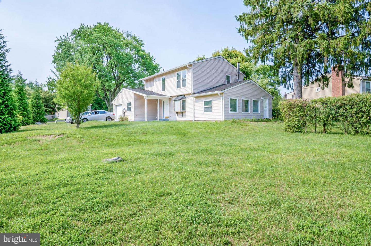 17730 MILLCREST Property Photo 1