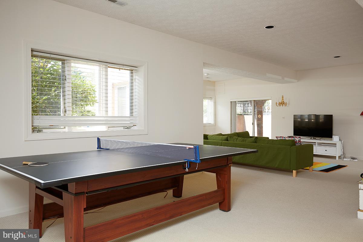 9 Alloway Ct Property Photo 31