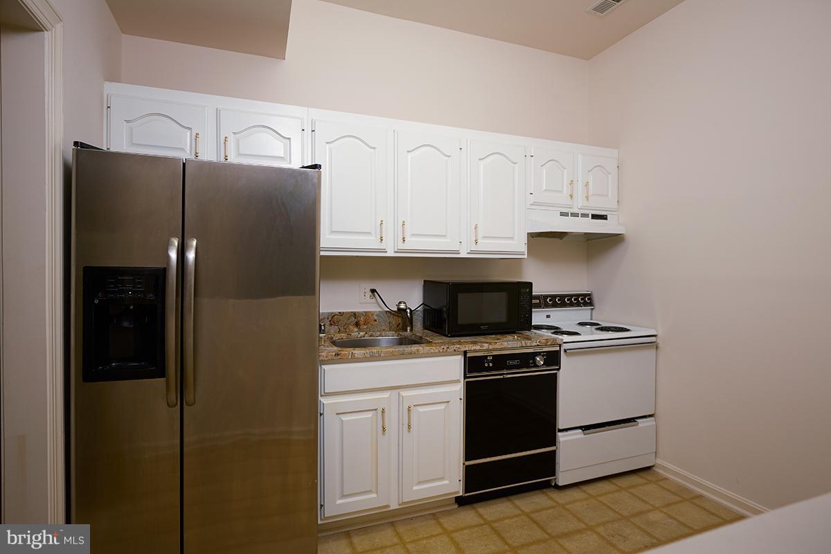 9 Alloway Ct Property Photo 32