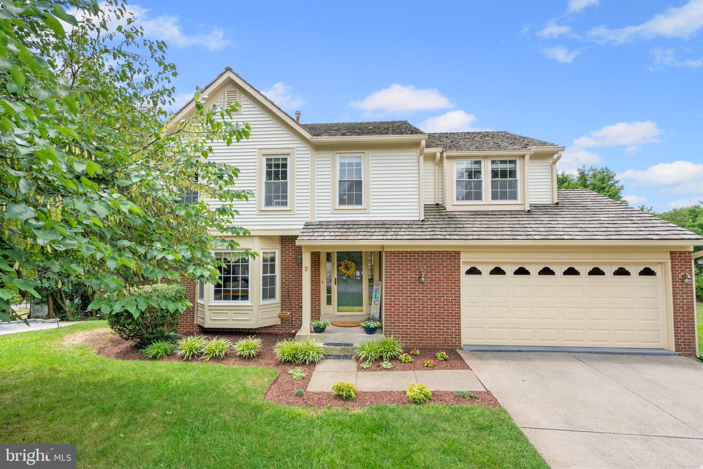 9 Red Granite Ct Property Photo 1