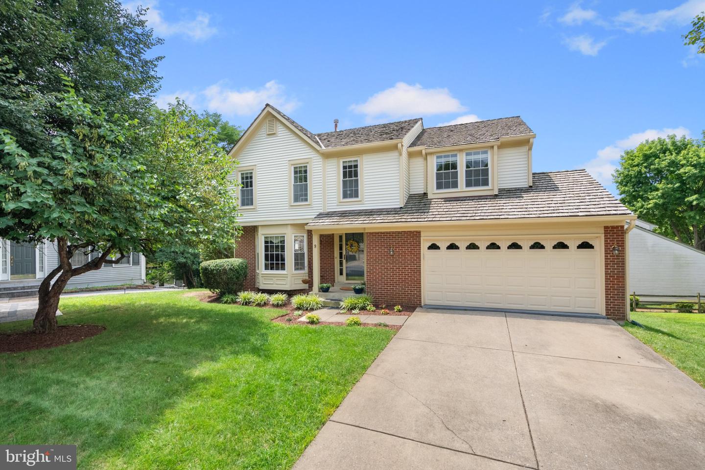 9 Red Granite Ct Property Photo 3