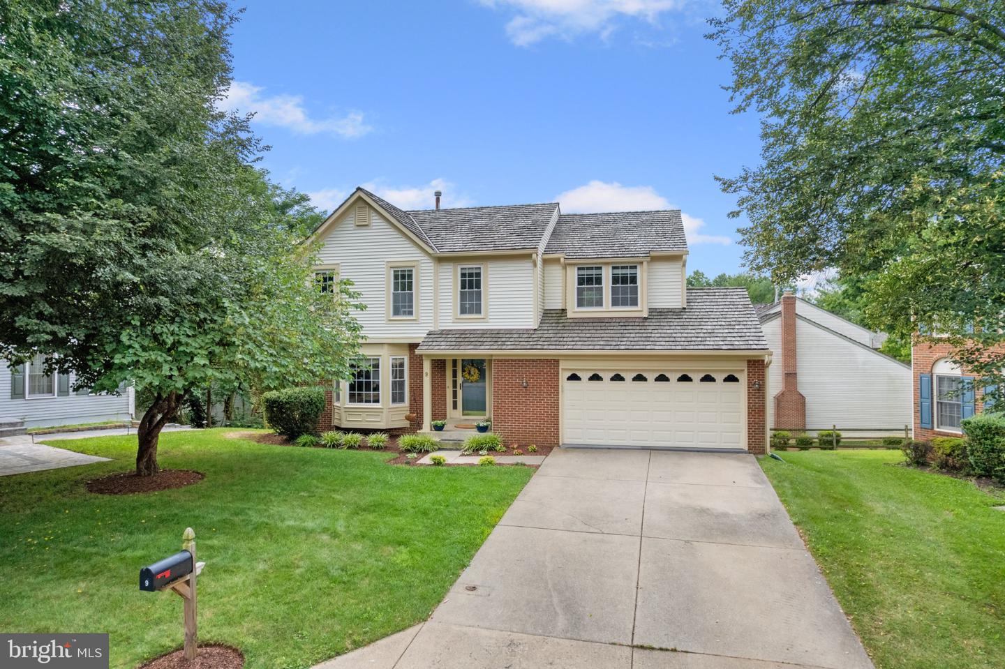 9 Red Granite Ct Property Photo 4