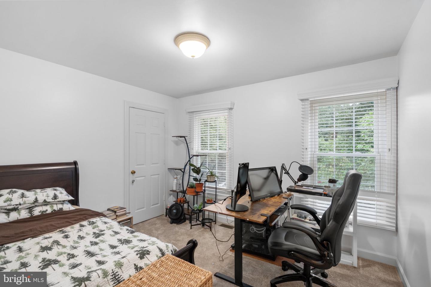 9 Red Granite Ct Property Photo 31