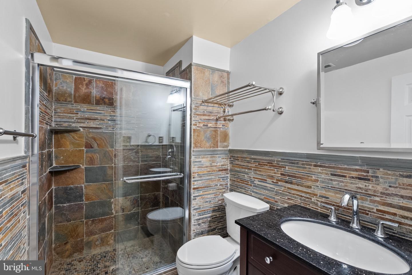 9 Red Granite Ct Property Photo 38