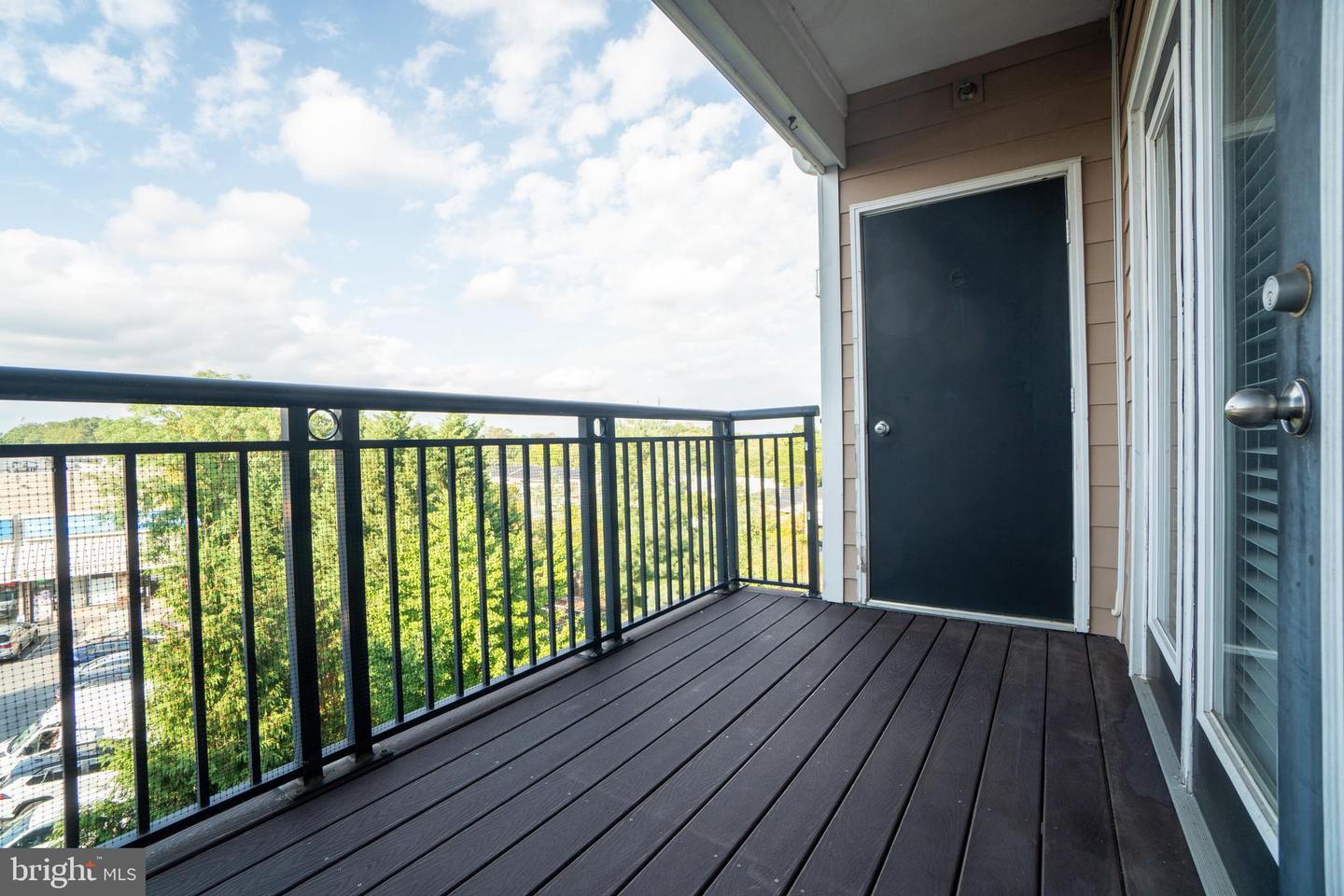 501 Hungerford Dr #463 Property Photo 14