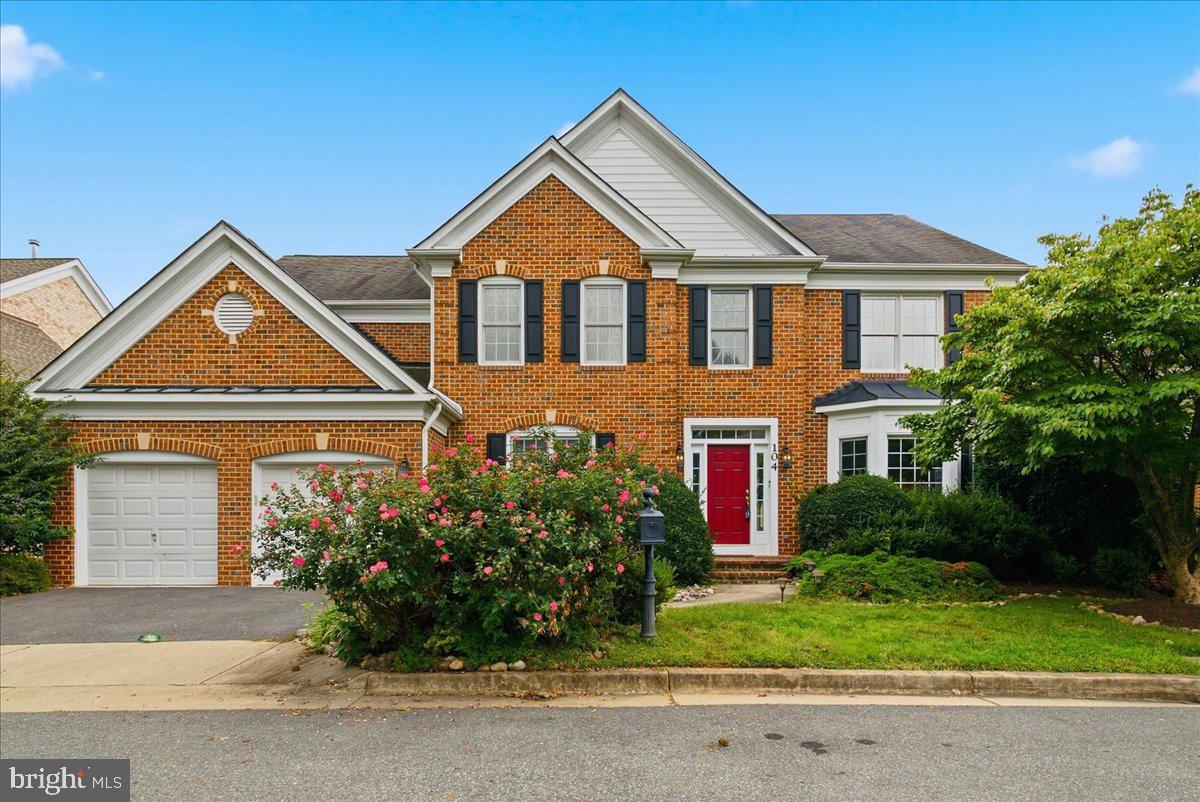 104 PRETTYMAN Property Photo 1