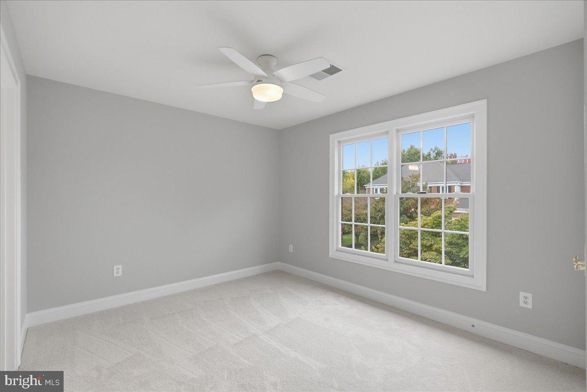 104 Prettyman Property Photo 36