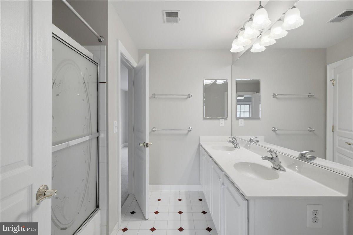 104 Prettyman Property Photo 38