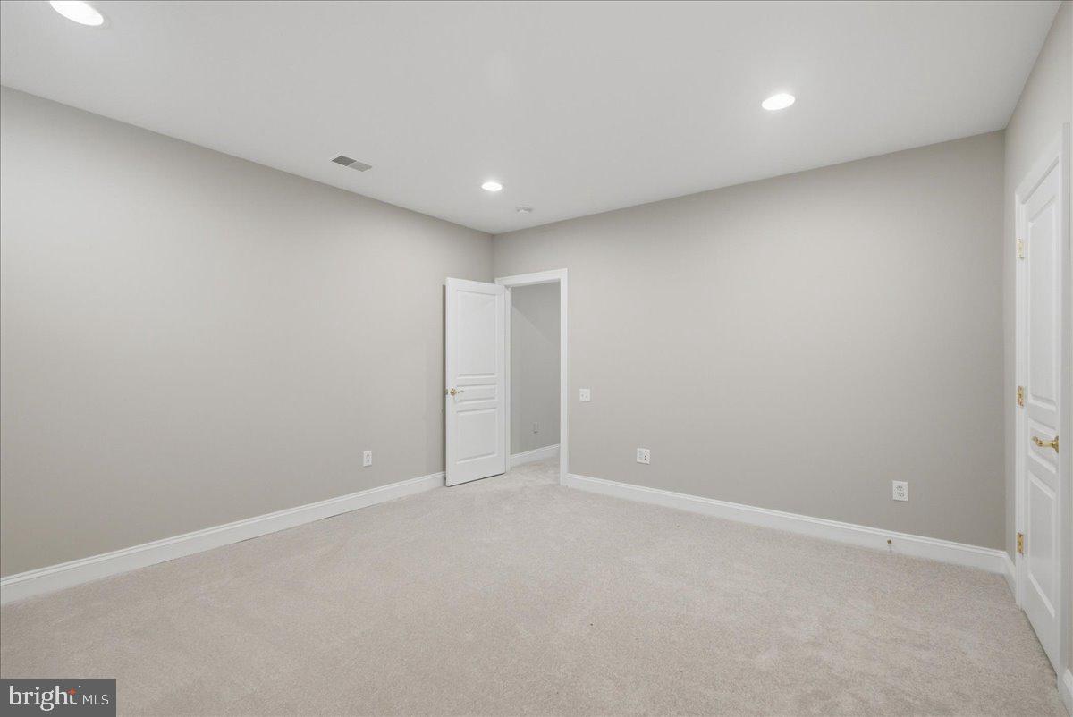104 Prettyman Property Photo 47