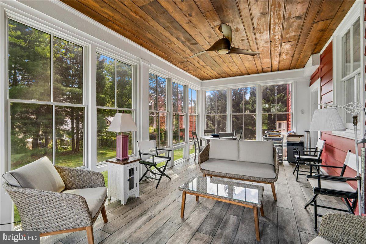 1401 Aintree Dr Property Photo 11