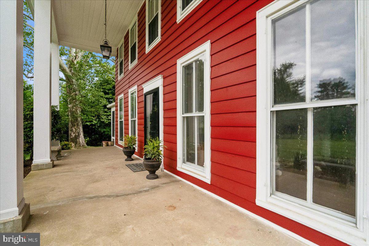 1401 Aintree Dr Property Photo 15