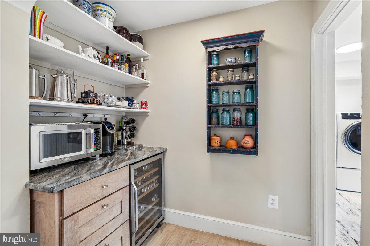 1401 Aintree Dr Property Photo 29