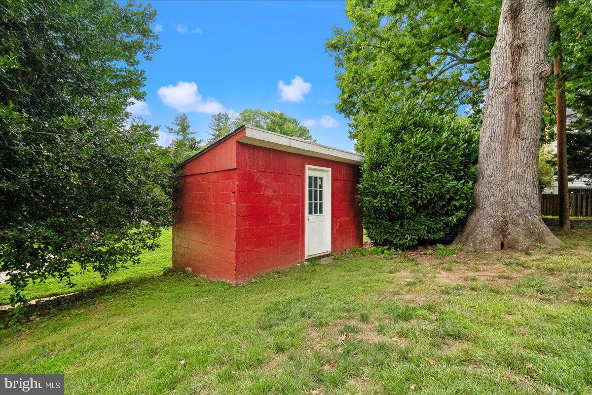 1401 Aintree Dr Property Photo 89