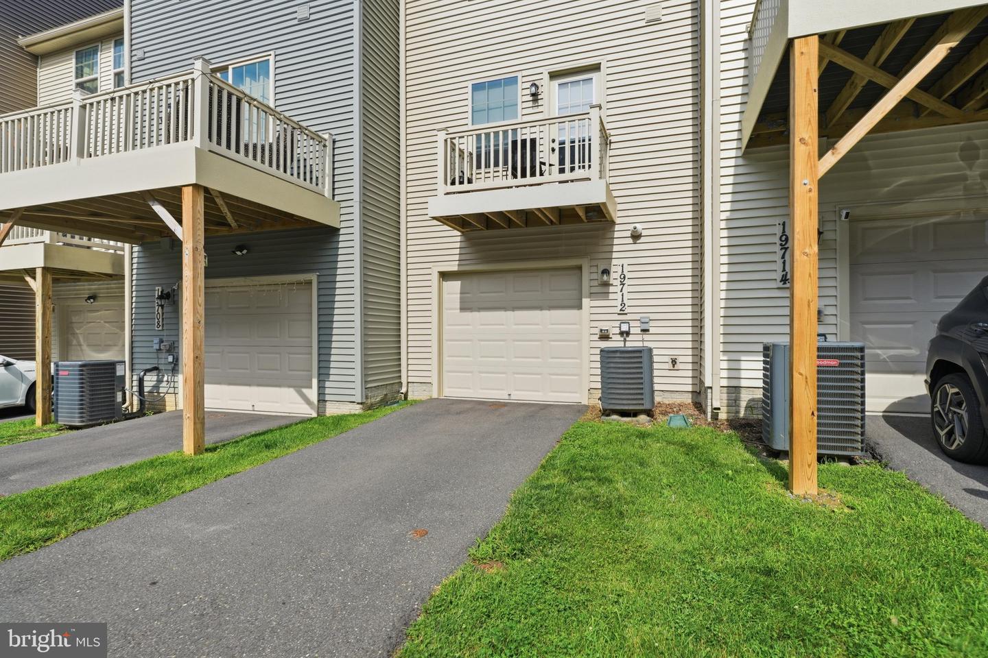 19712 Preservation Mews Property Photo 47