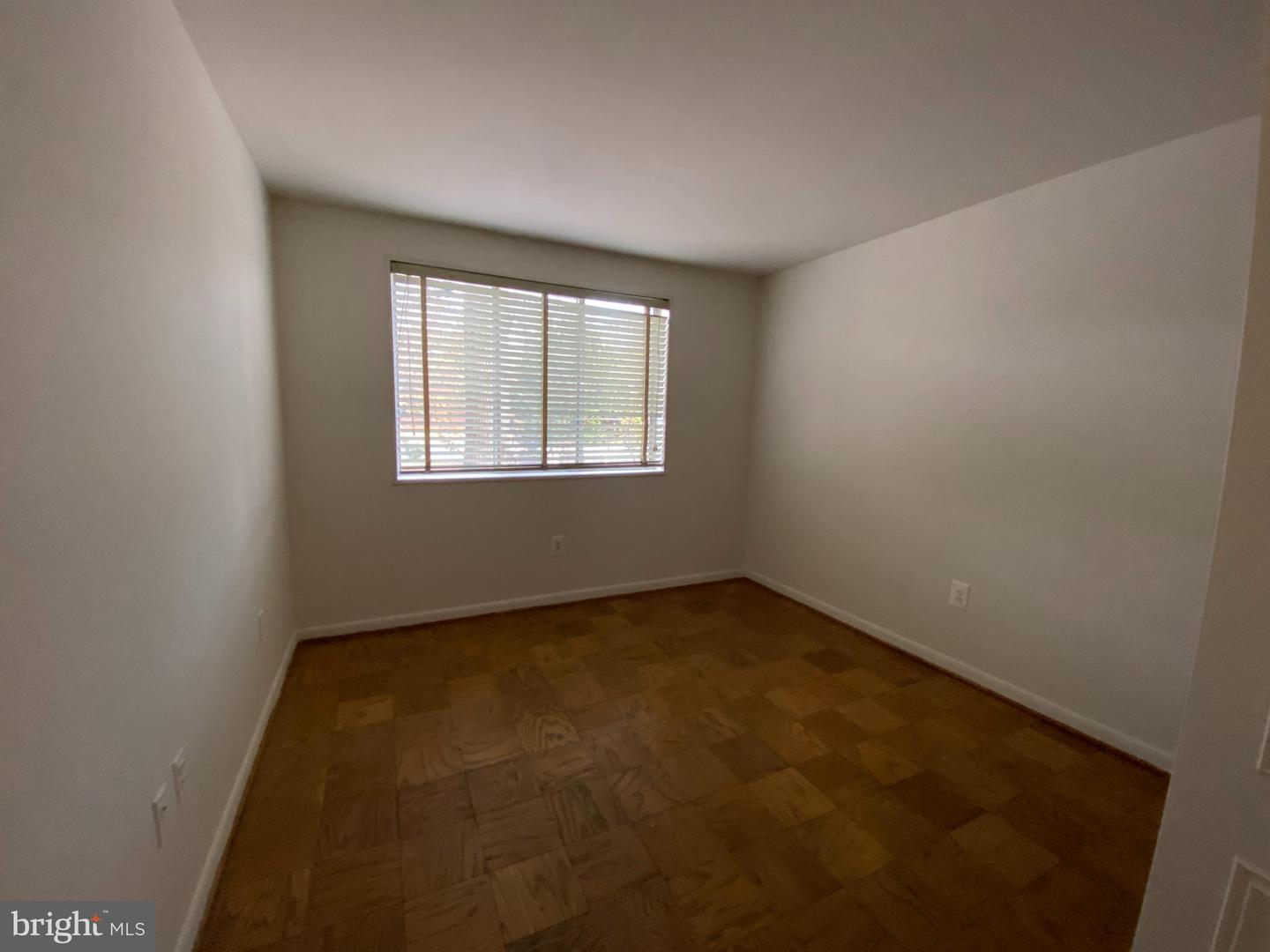 10224 Rockville Pike #301 Property Photo 14