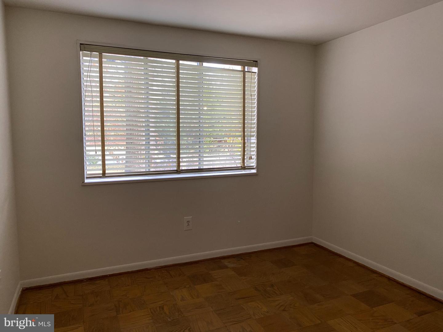 10224 Rockville Pike #301 Property Photo 18