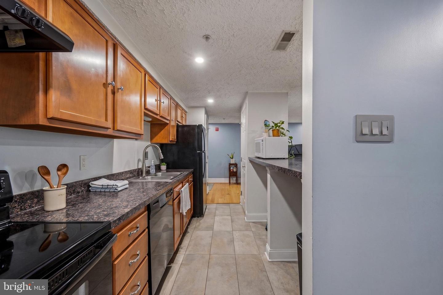301 Palmspring Dr #3-4 Property Photo 22