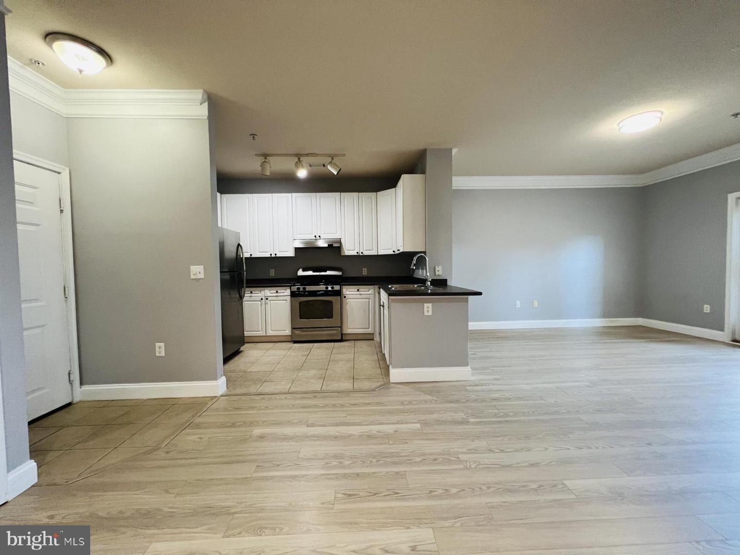 501 Hungerford Dr #p85 Property Photo 11
