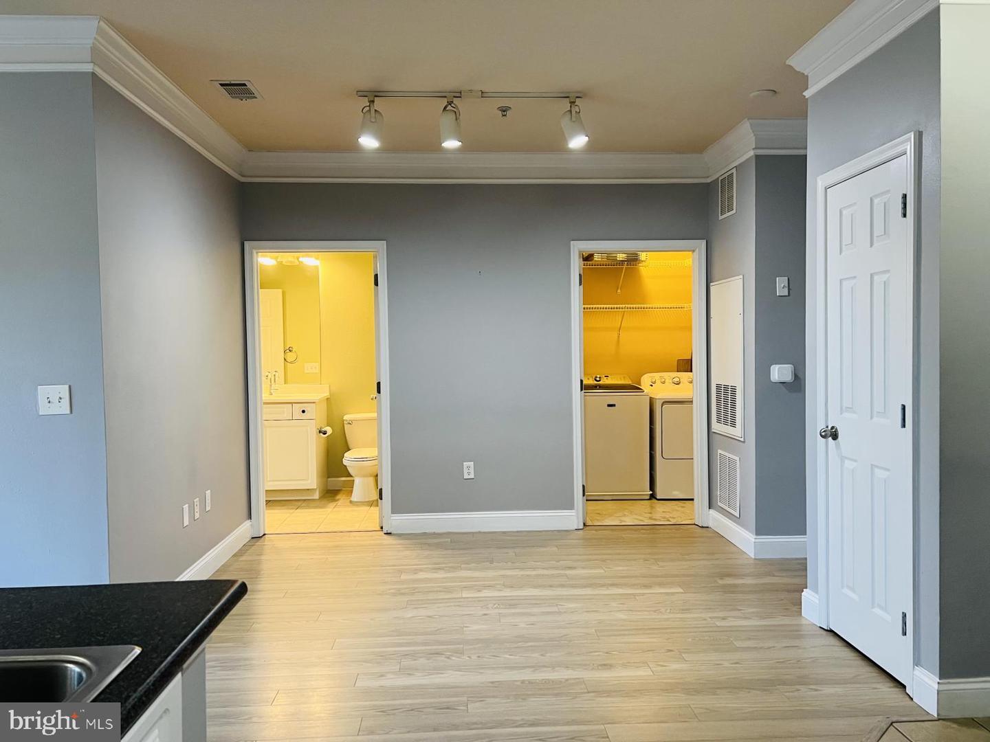 501 Hungerford Dr #p85 Property Photo 14