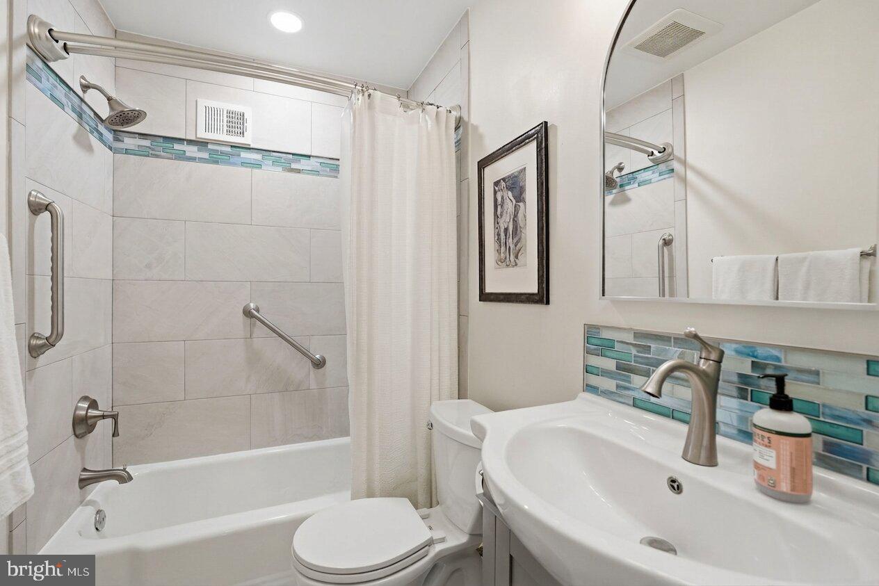 630 Blossom Dr Property Photo 30