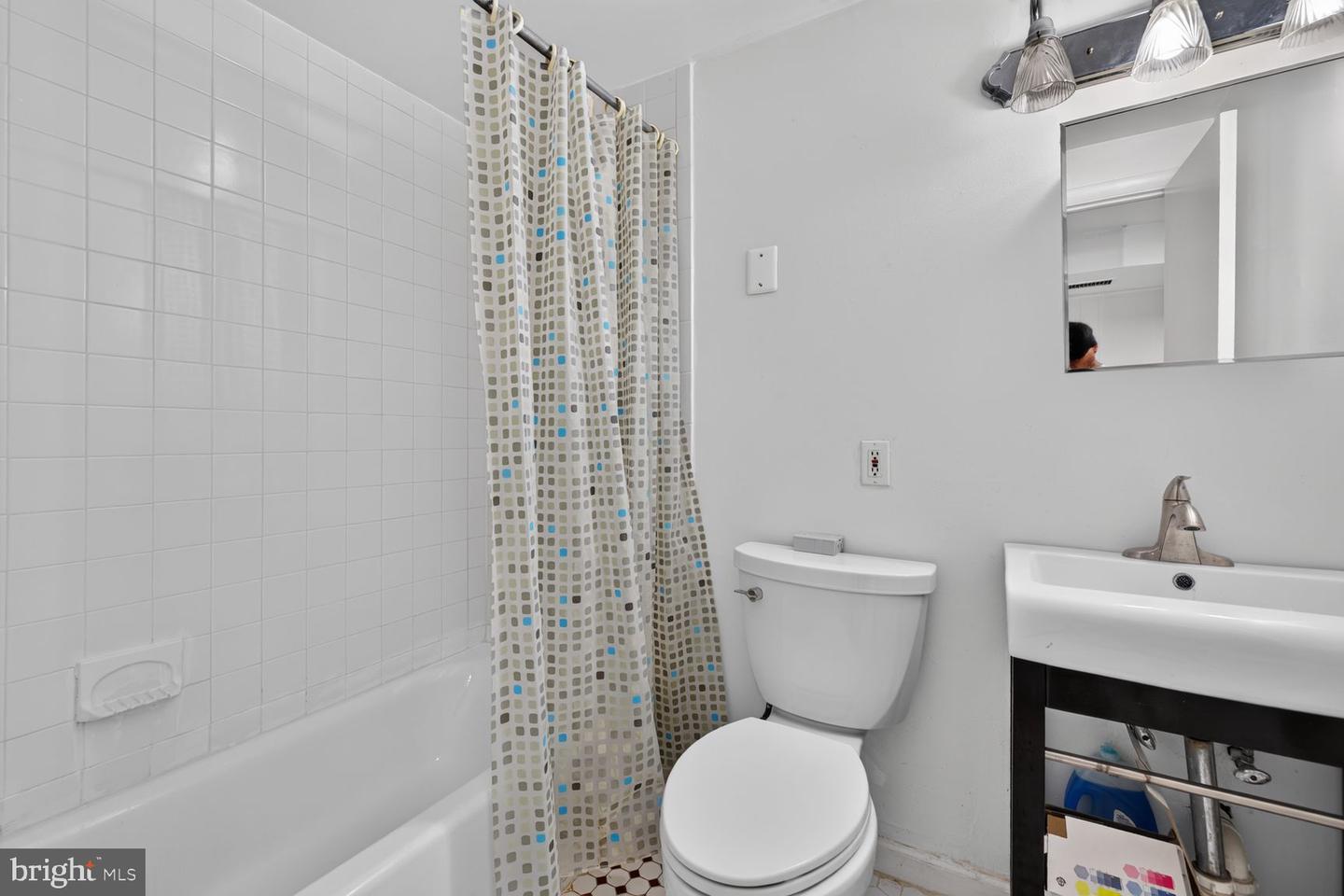 220 Thistle Dr Property Photo 25