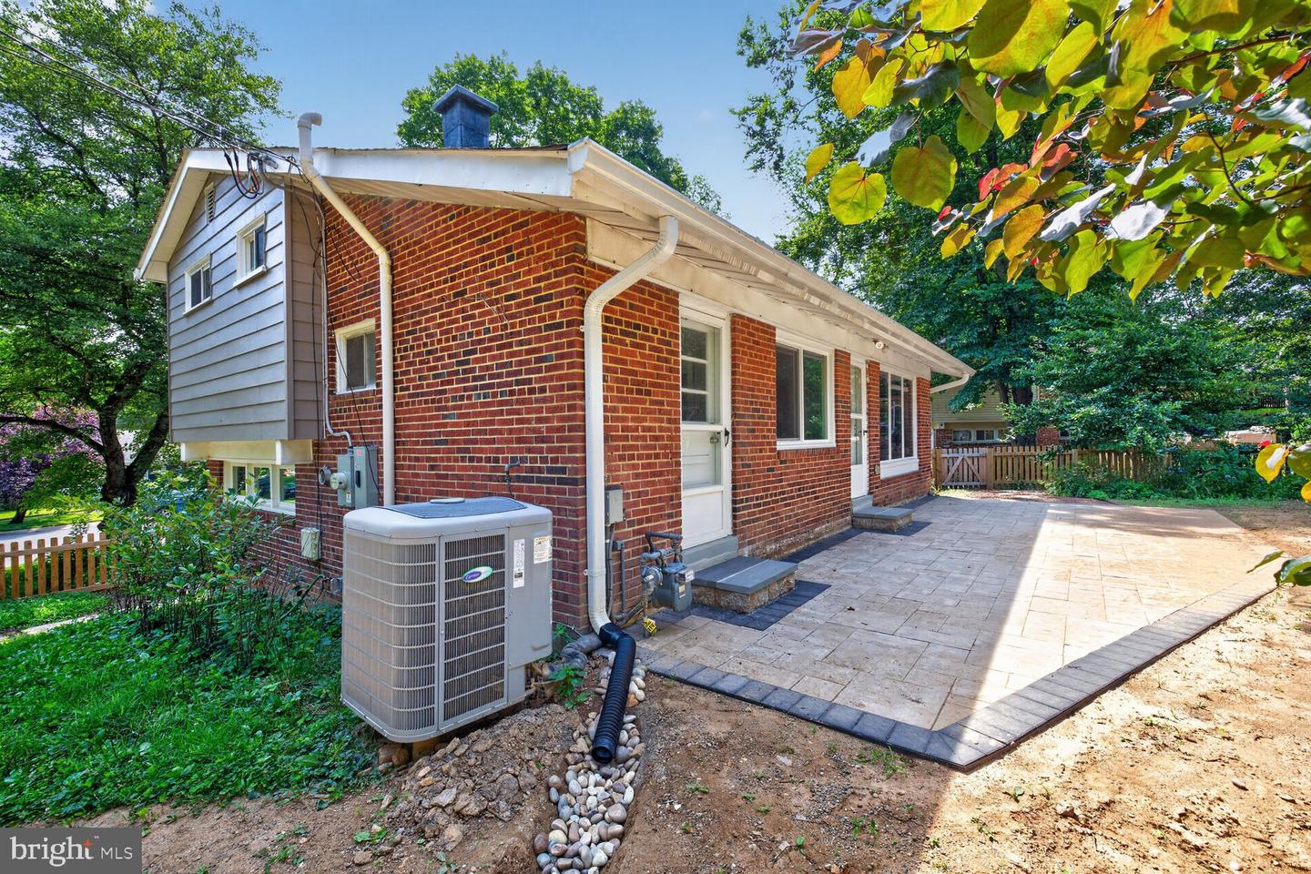 220 Thistle Dr Property Photo 26
