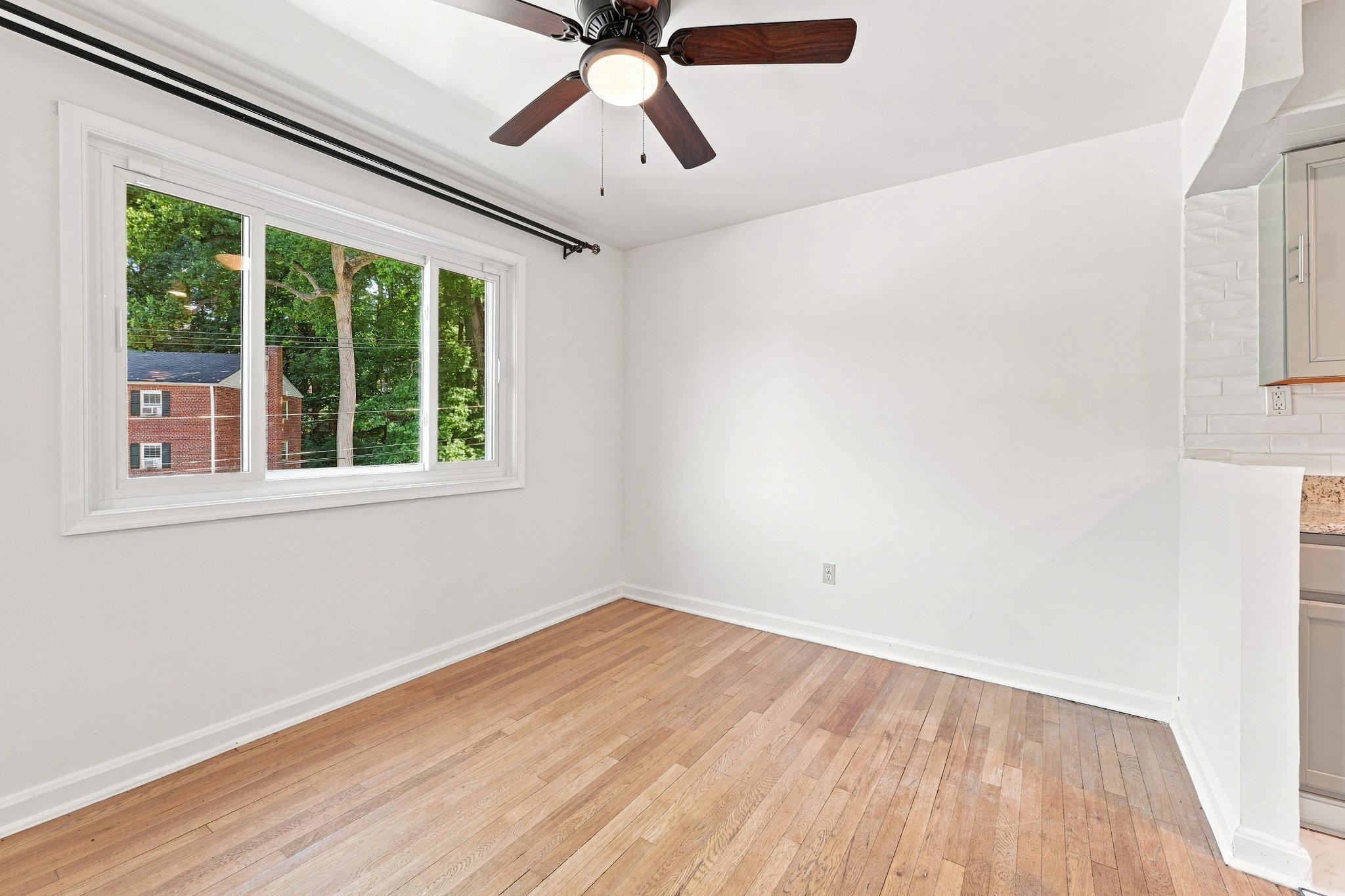95 E Wayne Ave #212 Property Photo 7