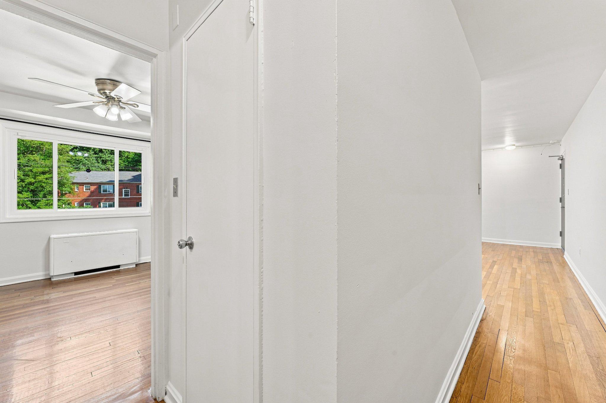 95 E Wayne Ave #212 Property Photo 15