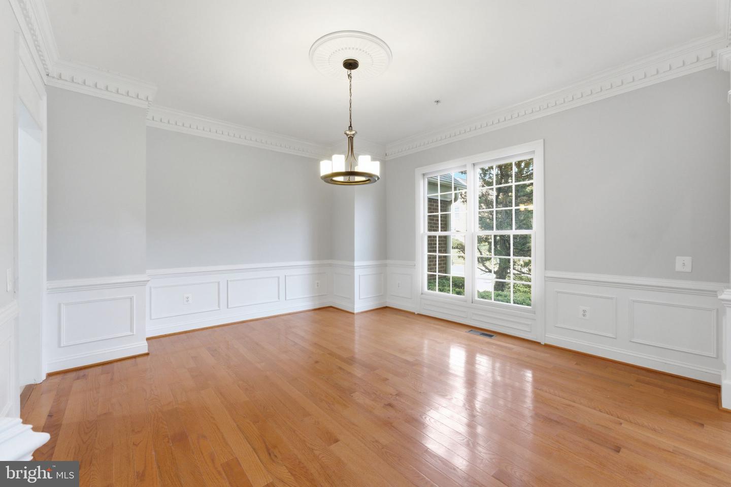 101 Jersey Ln Property Photo 6