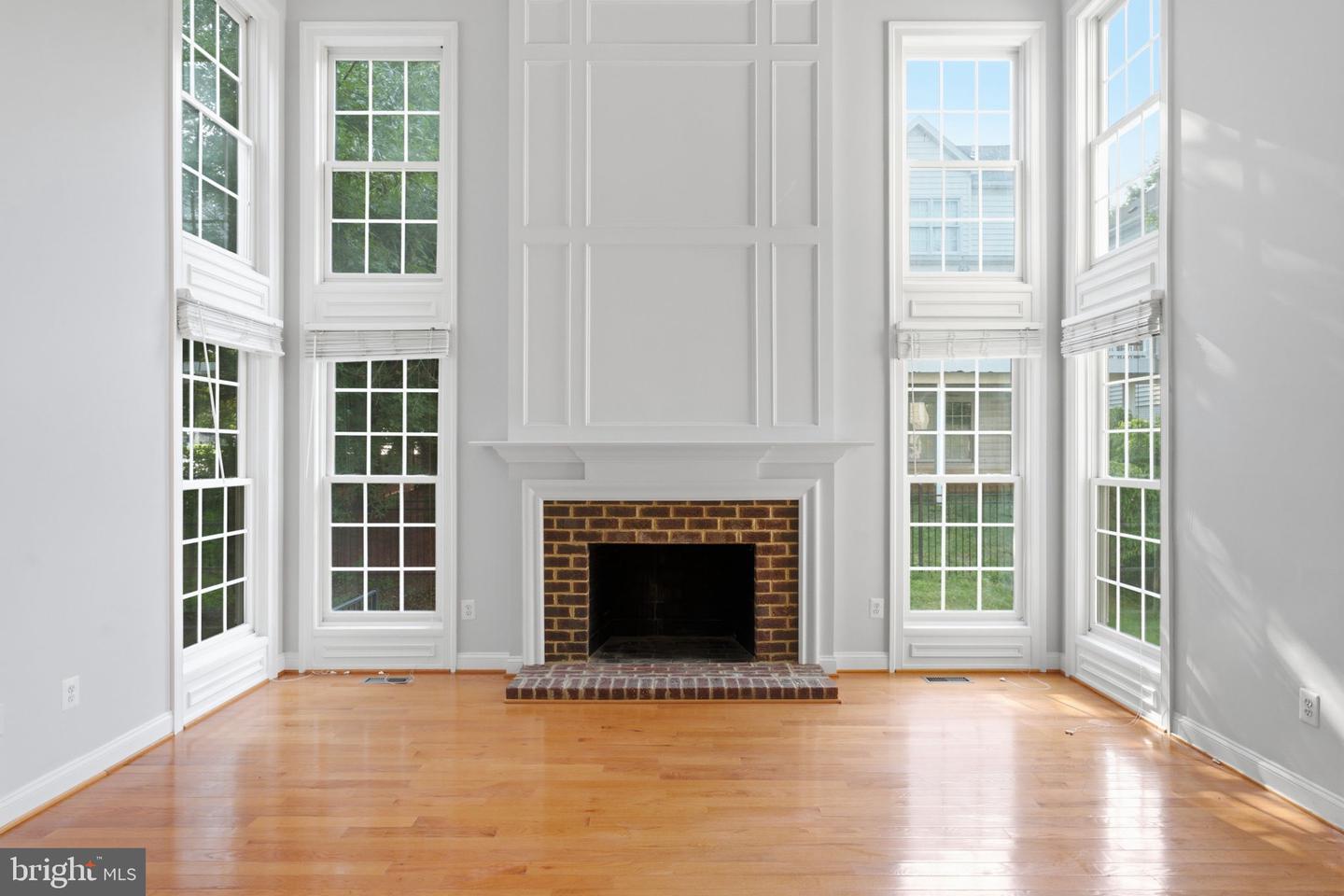 101 Jersey Ln Property Photo 15