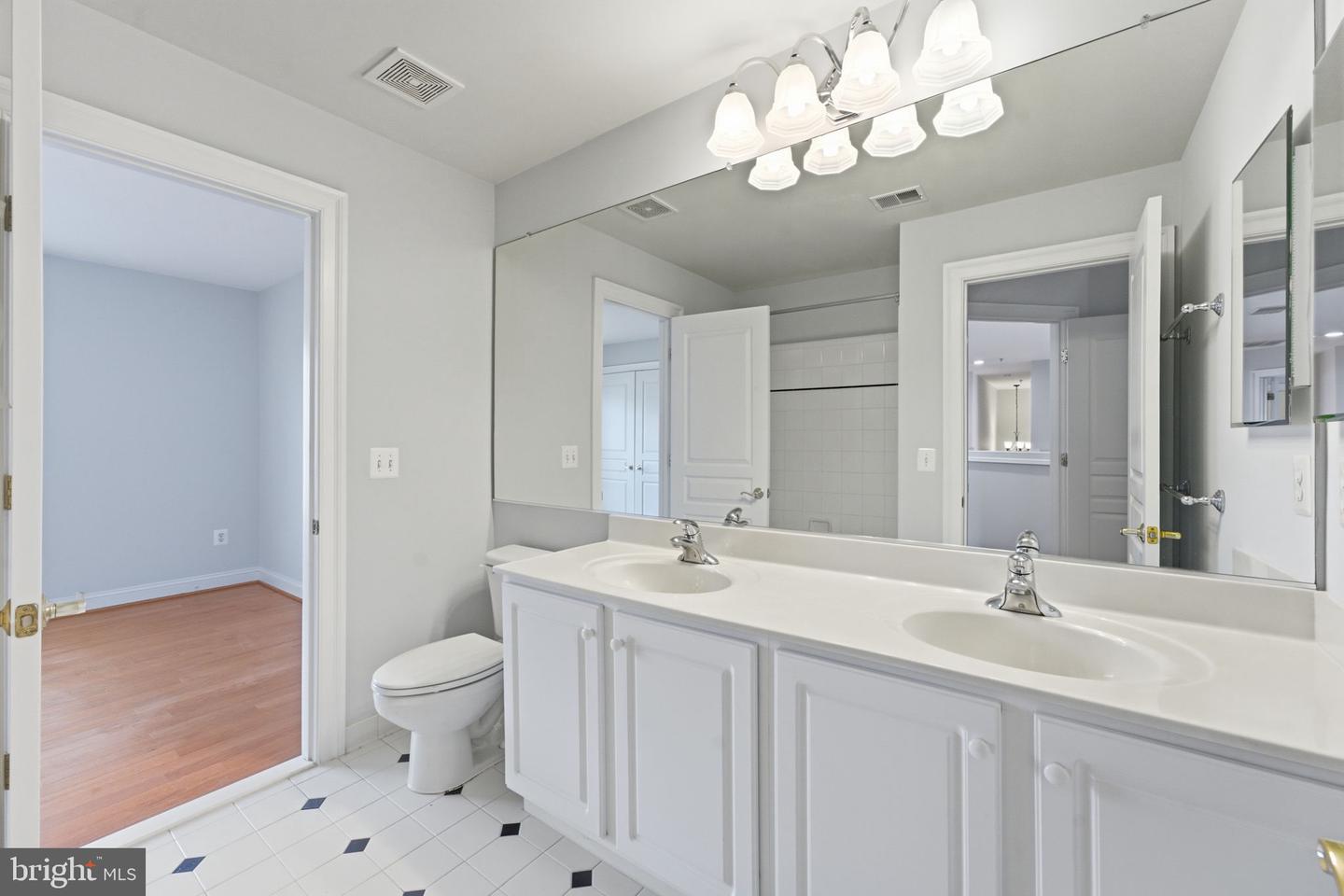 101 Jersey Ln Property Photo 37