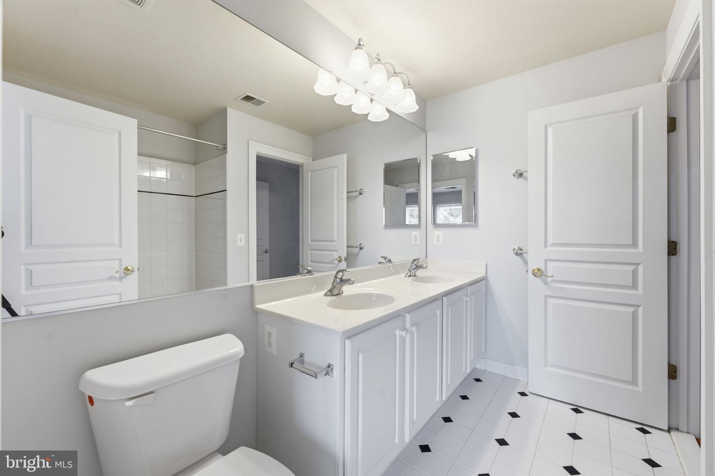 101 Jersey Ln Property Photo 39