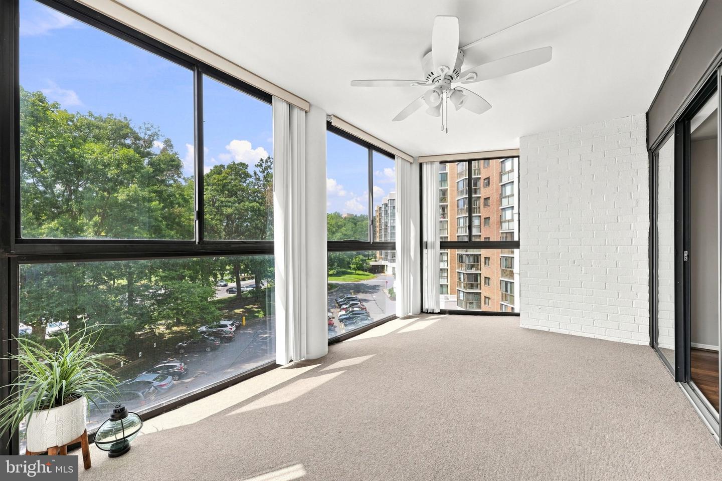 15107 Interlachen Dr #2-415 Property Photo 25