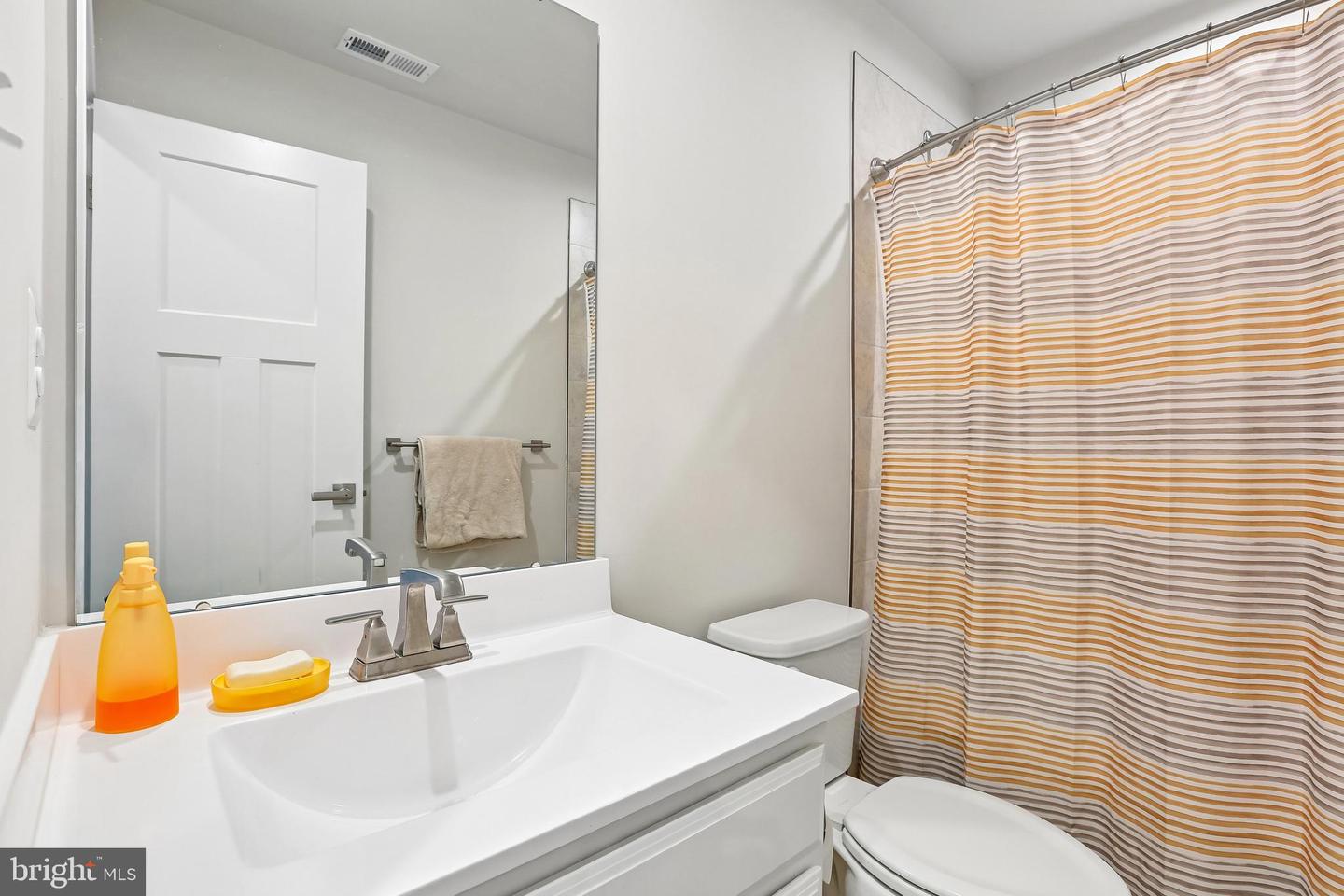 9810 Posterity Ln Property Photo 10