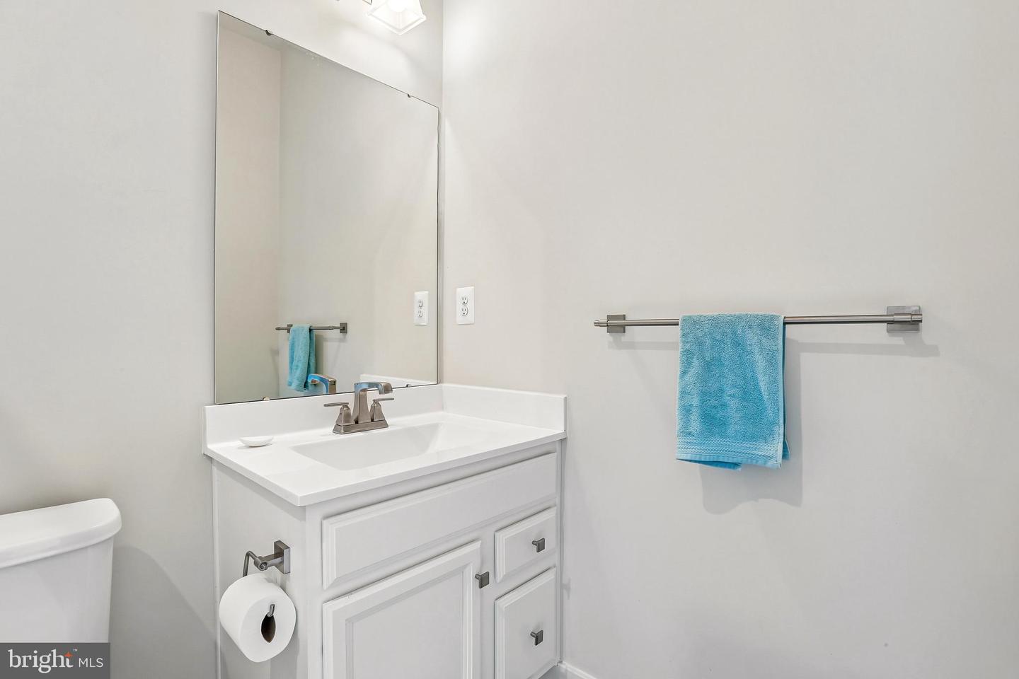 9810 Posterity Ln Property Photo 25