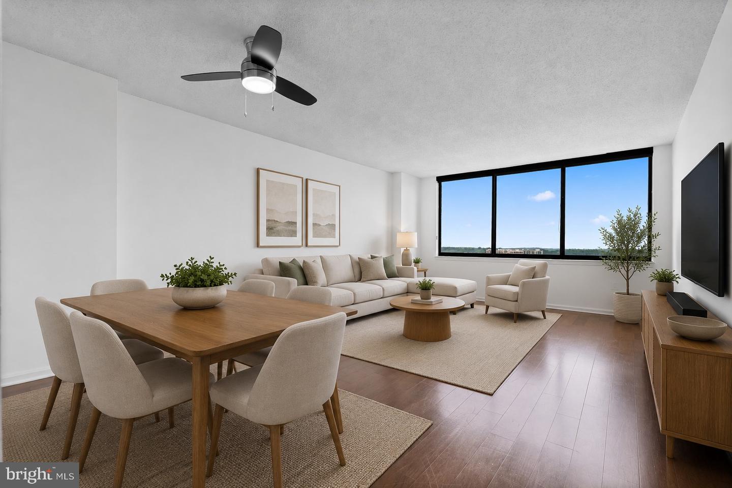 10101 GROSVENOR PL #2013 Property Photo 1