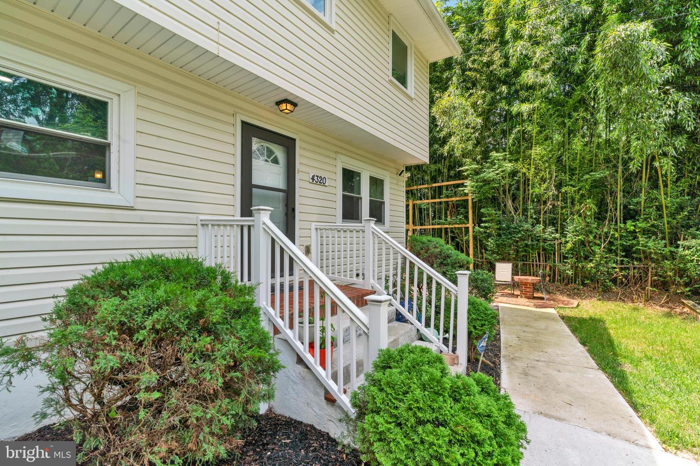 4320 Ivy Glen Rd Property Photo 6