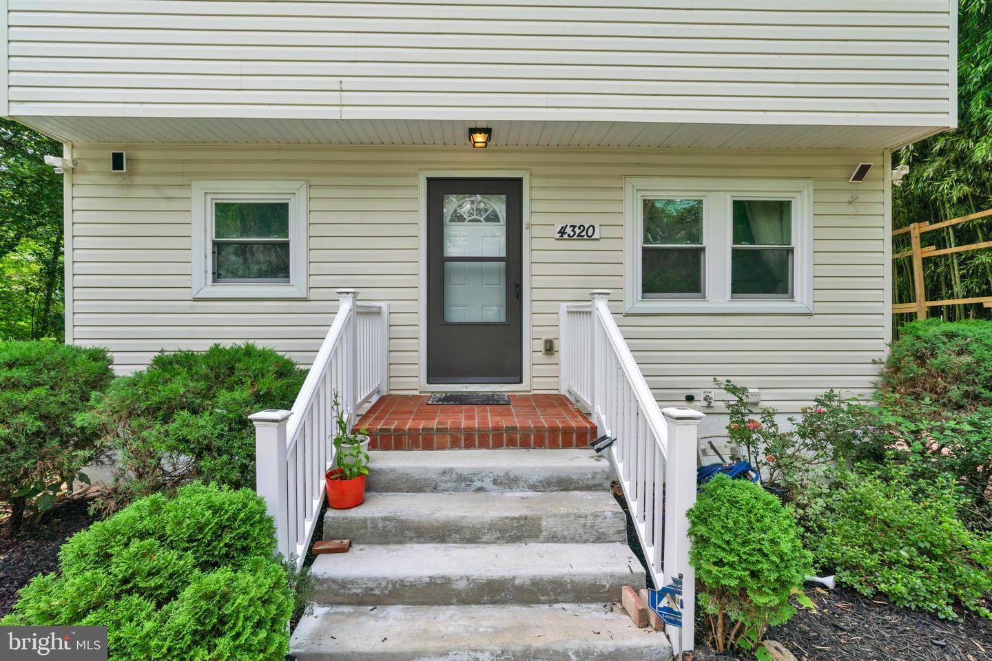 4320 Ivy Glen Rd Property Photo 8