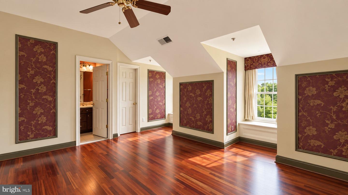 12600 Hill Creek Ln Property Photo 51