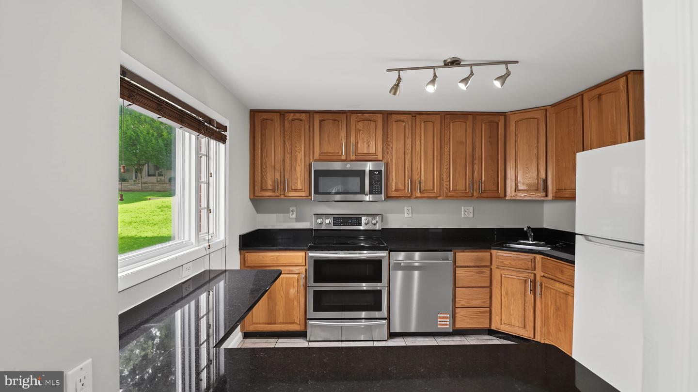 11419 Lund Pl Property Photo 10