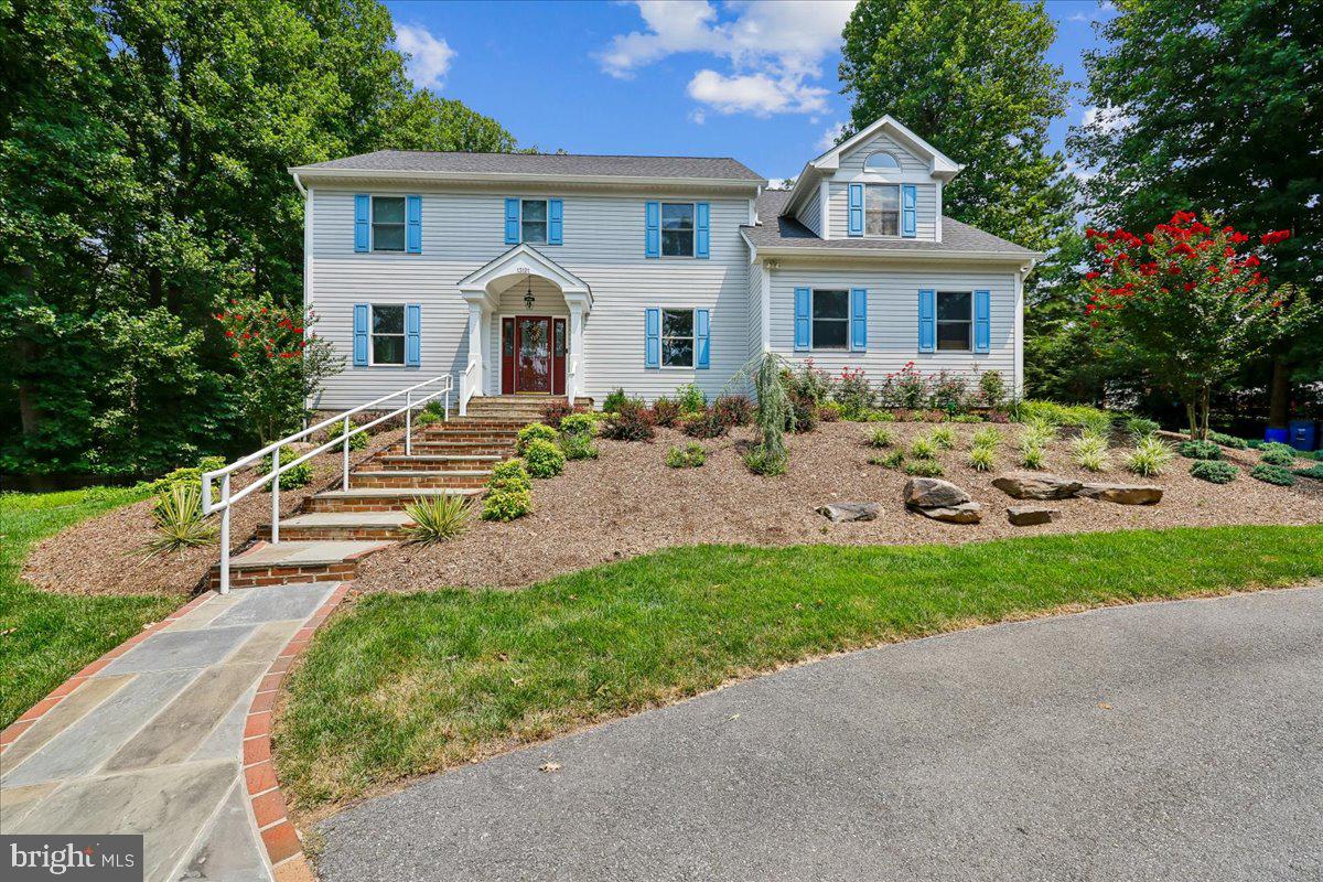 13121 Esworthy Rd Property Photo 1