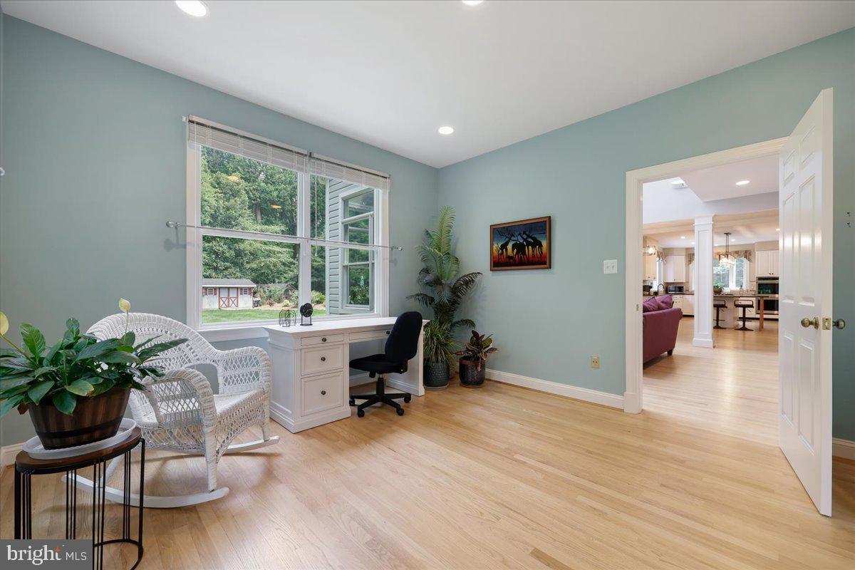 13121 Esworthy Rd Property Photo 7